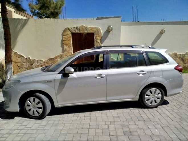 Toyota Corolla Fielder 2015, 193,000 km - 1.5 l - Bakı