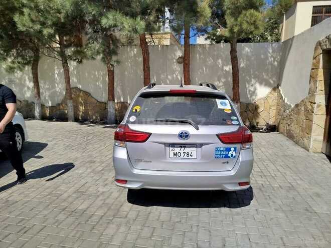 Toyota Corolla Fielder 2015, 193,000 km - 1.5 l - Bakı
