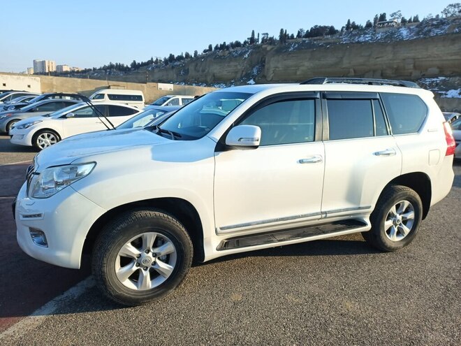 Toyota Land Cruiser Prado 2011, 241,000 km - 2.7 l - Bakı