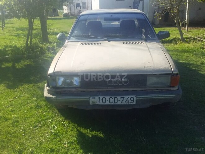 Audi 80 1982, 300,000 km - 1.6 l - Bakı