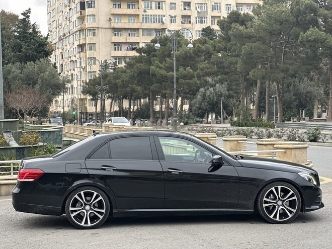 Mercedes E 220 d 2015, 193,000 km - 2.2 l - Bakı