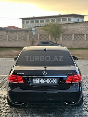 Mercedes E 220 d 2015, 193,000 km - 2.2 l - Bakı