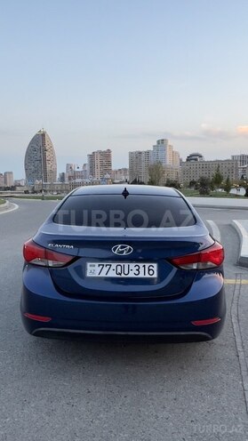 Hyundai Elantra 2015, 207,605 km - 1.8 l - Bakı