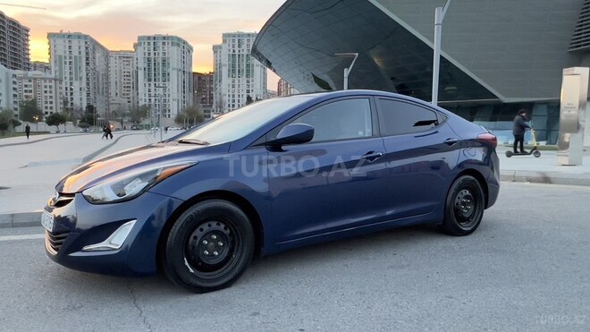 Hyundai Elantra 2015, 207,605 km - 1.8 l - Bakı