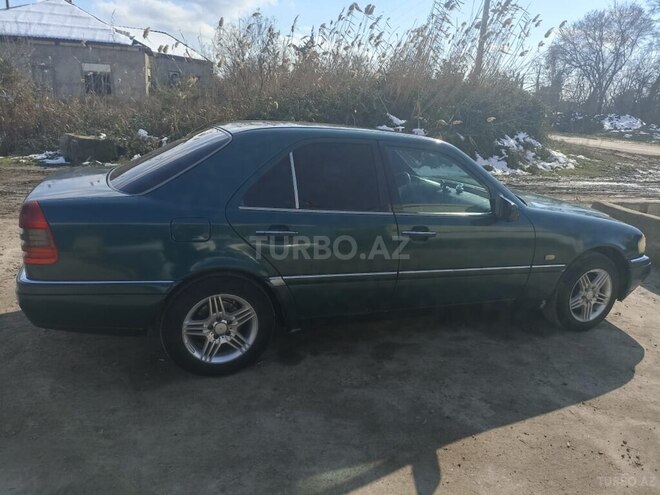 Mercedes C 220 1997, 485,000 km - 2.2 л - Saatlı