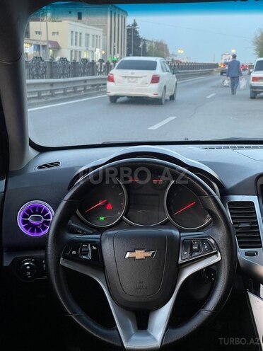 Chevrolet Cruze-5