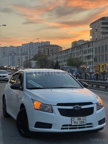Chevrolet Cruze-1