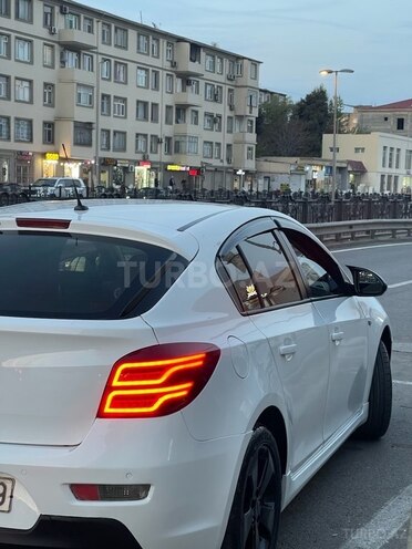 Chevrolet Cruze-3