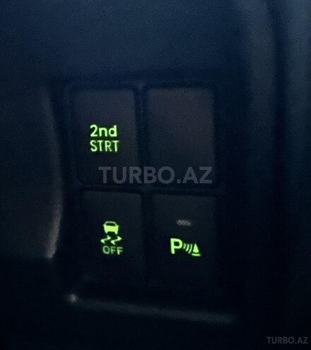 Toyota Land Cruiser Prado 2011, 153,000 km - 2.7 l - Bakı