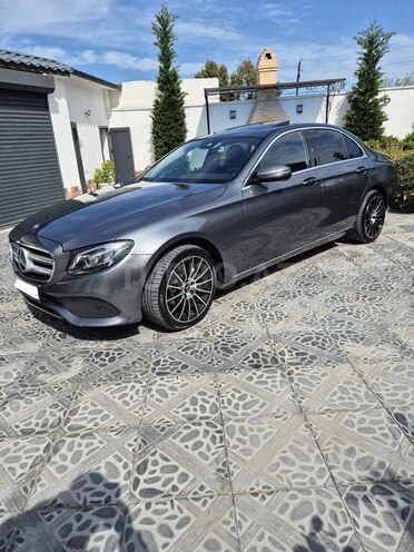 Mercedes E 220 d 2016, 245,000 km - 2.0 l - Bakı