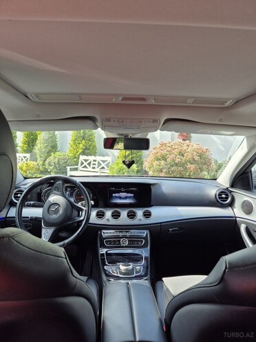 Mercedes E 220 d 2016, 245,000 km - 2.0 l - Bakı