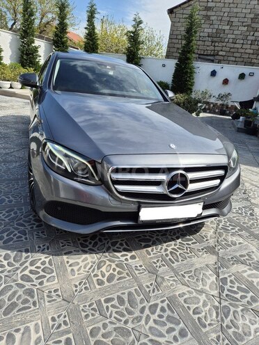 Mercedes E 220 d 2016, 245,000 km - 2.0 l - Bakı