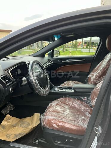 Ford Fusion (North America) 2020, 113,700 km - 2.0 л - Bakı