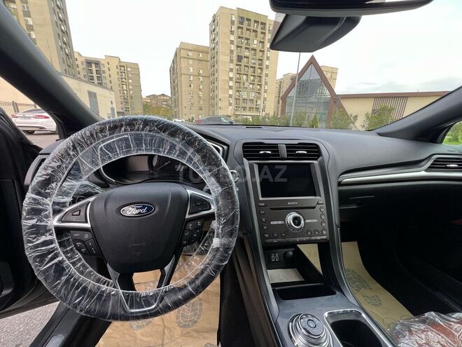 Ford Fusion (North America) 2020, 113,700 km - 2.0 л - Bakı