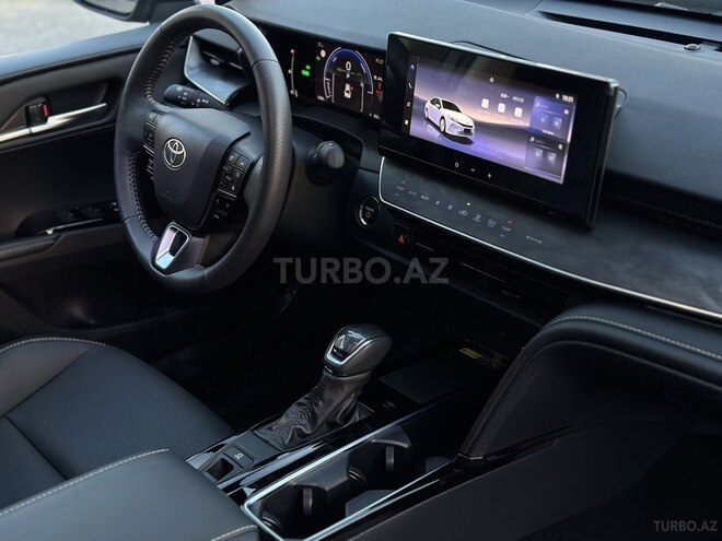 Toyota Camry 2024, 8,000 km - 2.0 l - Bakı