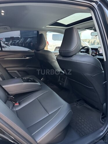 Toyota Camry 2024, 8,000 km - 2.0 l - Bakı