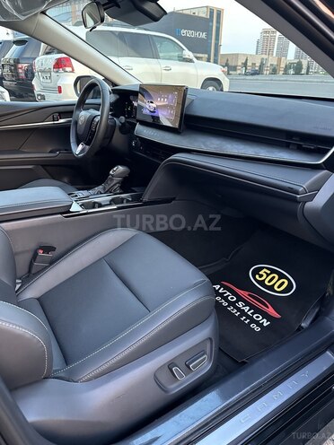 Toyota Camry 2024, 8,000 km - 2.0 l - Bakı