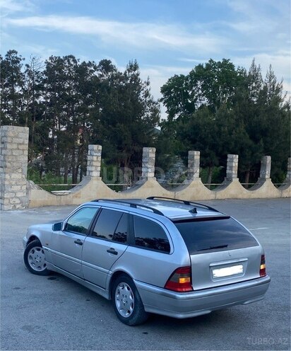 Mercedes C 180 2000, 263,828 km - 1.8 l - Bərdə