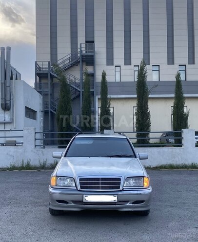 Mercedes C 180 2000, 263,828 km - 1.8 l - Bərdə