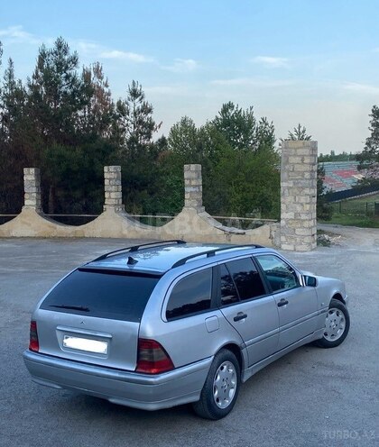 Mercedes C 180 2000, 263,828 km - 1.8 l - Bərdə
