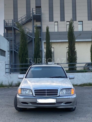 Mercedes C 180 2000, 263,828 km - 1.8 l - Bərdə