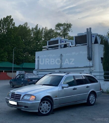 Mercedes C 180 2000, 263,828 km - 1.8 l - Bərdə
