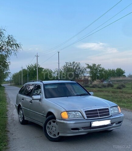Mercedes C 180 2000, 263,828 km - 1.8 l - Bərdə
