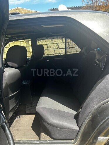 Mercedes E 220 1995, 100,000 km - 2.2 l - Bakı