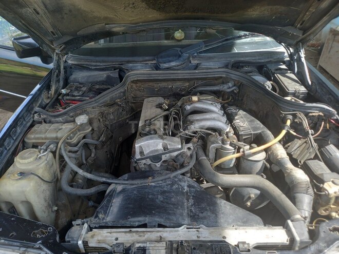 Mercedes E 200 d 1992, 250,000 km - 2.0 l - Sumqayıt