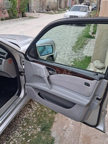 Mercedes E 230 1996, 256,000 km - 2.3 l - Bakı