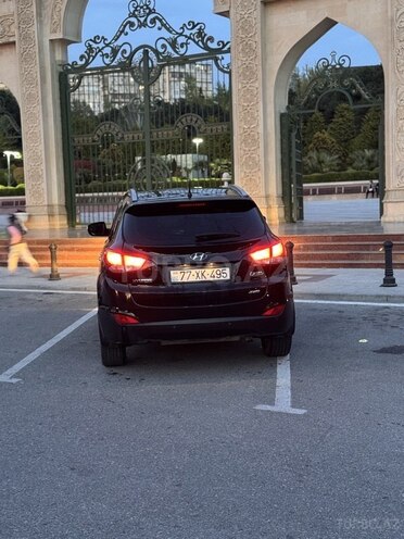 Hyundai ix35 2013, 202,000 km - 2.0 л - Bakı
