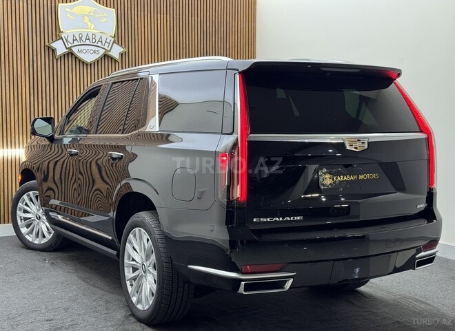 Cadillac Escalade-7