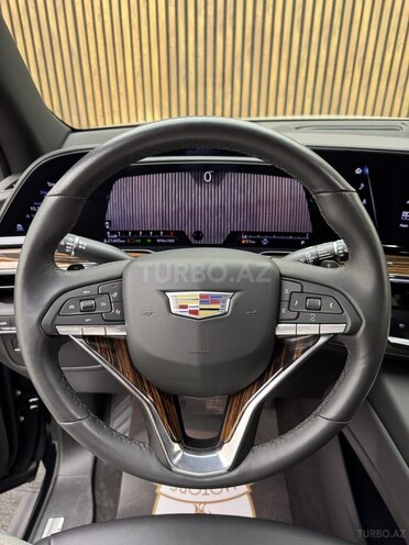 Cadillac Escalade-14