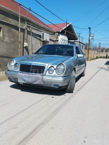 Mercedes E 230 1995, 370,000 km - 2.3 l - Bakı