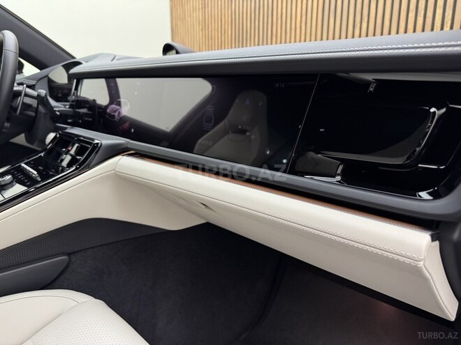 Porsche Panamera-15