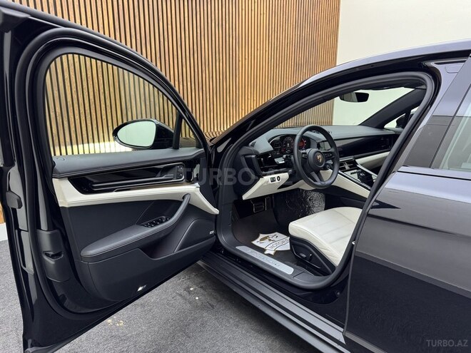 Porsche Panamera-9