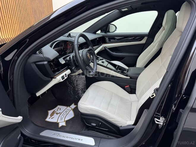 Porsche Panamera-10