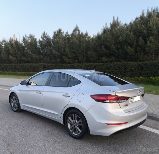 Hyundai Elantra 2018, 64,000 km - 2.0 l - Bakı