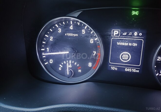 Hyundai Elantra 2018, 64,000 km - 2.0 l - Bakı
