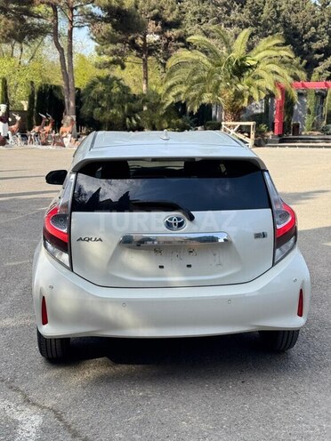 Toyota Aqua 2019, 75,000 km - 1.5 l - Bakı