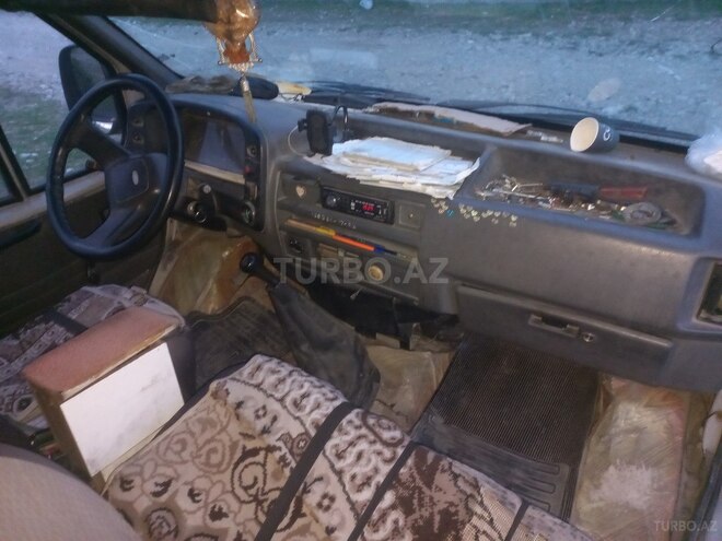 Ford Transit 1992, 393,830 km - 2.5 l - İsmayıllı