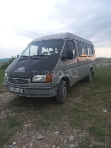 Ford Transit 1992, 393,830 km - 2.5 l - İsmayıllı
