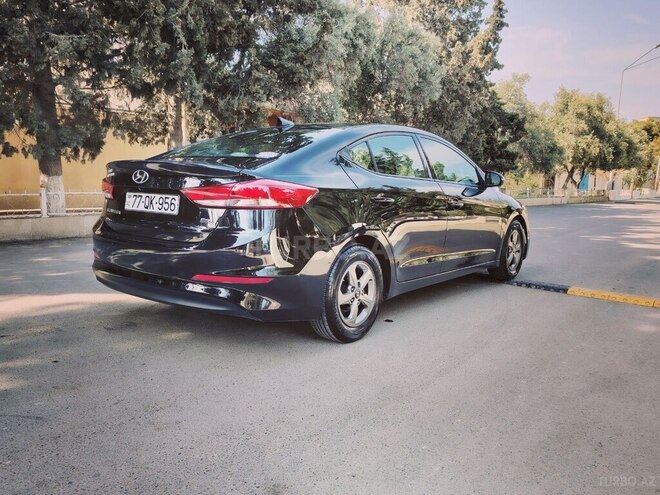 Hyundai Elantra 2016, 170,000 km - 2.0 l - Bakı
