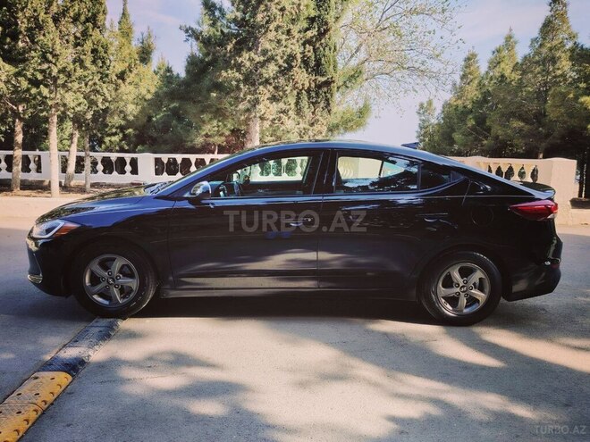 Hyundai Elantra 2016, 170,000 km - 2.0 l - Bakı