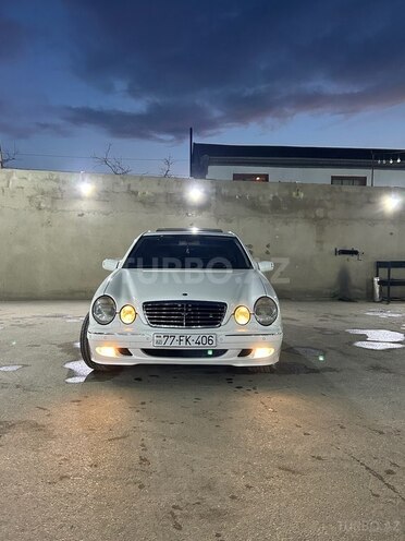 Mercedes E 320 2000, 260,000 km - 3.2 l - Sumqayıt