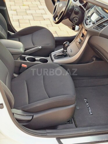 Hyundai Elantra 2014, 114,000 km - 1.8 l - Bakı