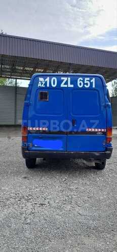 Ford Transit-5