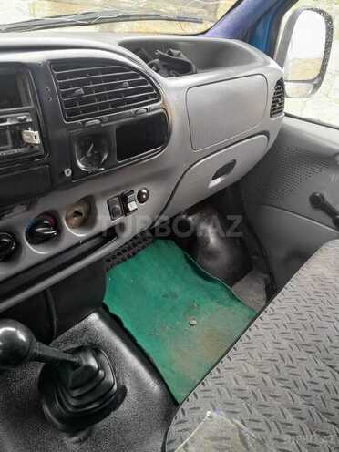 Ford Transit-3
