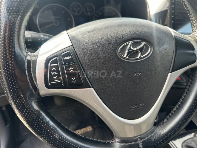 Hyundai i30 2009, 256,180 km - 1.6 l - Gəncə