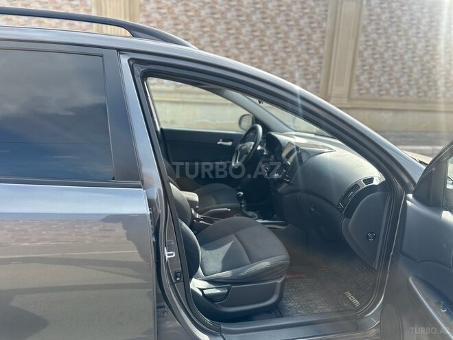 Hyundai i30 2009, 256,180 km - 1.6 l - Gəncə